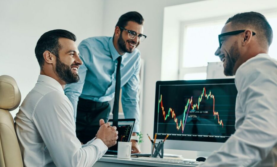 Successful traders using EA trading strategy from Funded Trading EA